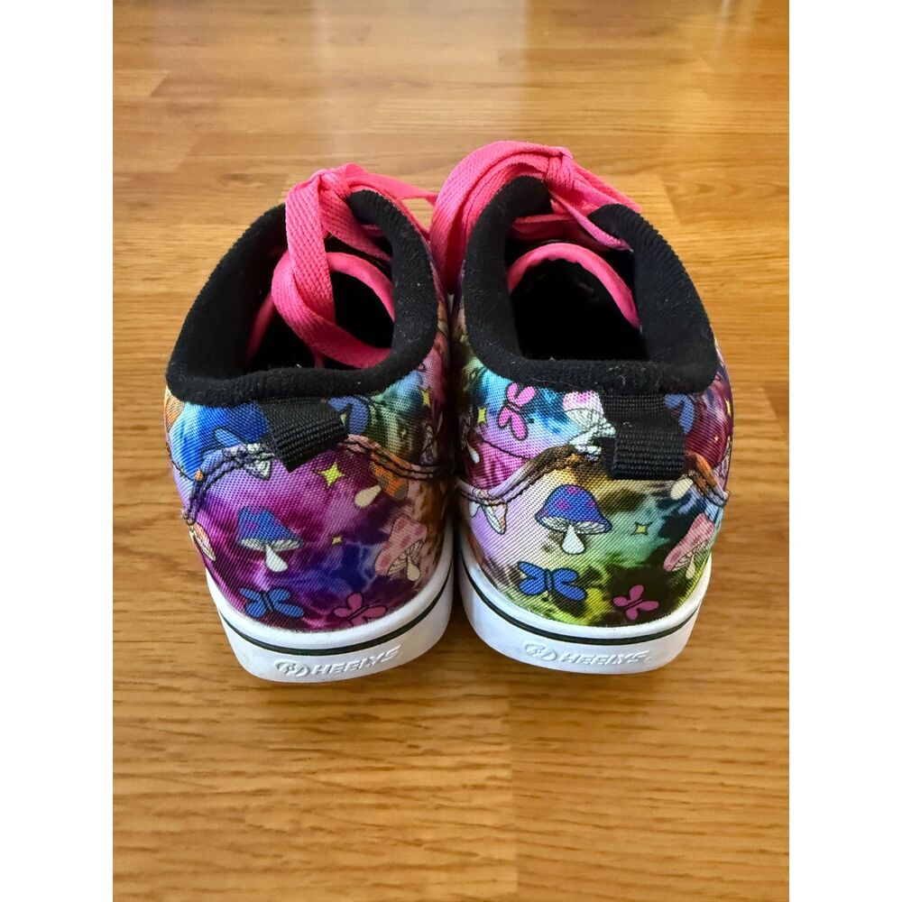 Heely's Sneaker Youth Size 3 - Picture 5 of 8